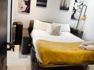 Habitación 3 – Dos habitaciones dobles juntas + balcón