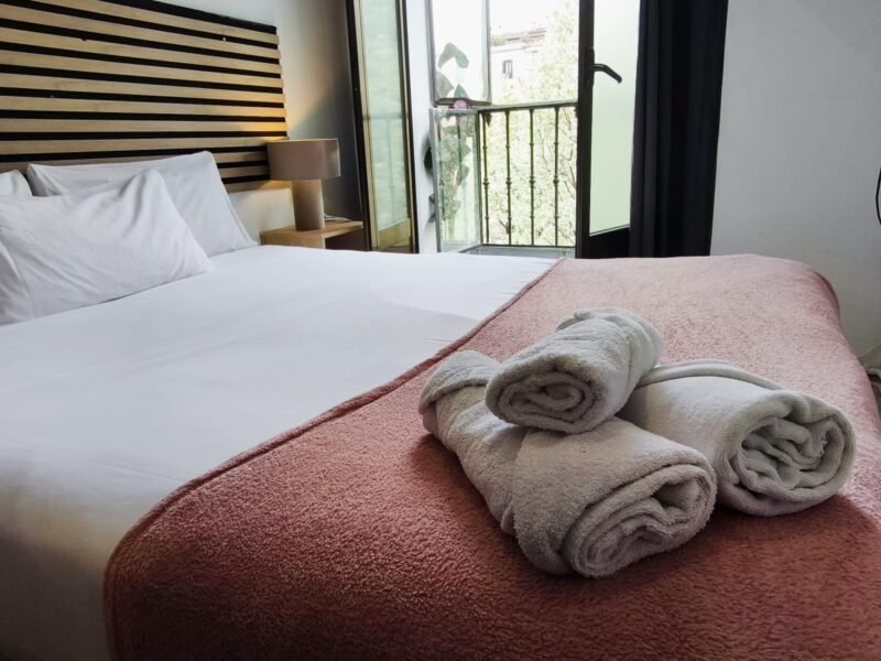 Habitación 3 – Dos habitaciones dobles juntas + balcón