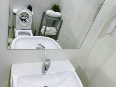 Habitación 7 – Estudio privado con baño y cocina