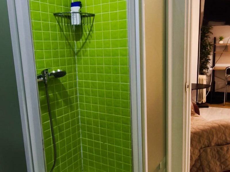 Habitación 7 – Estudio privado con baño y cocina