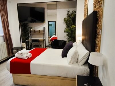 Habitación 7 – Estudio privado con baño y cocina