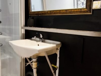 Habitación 3 – Dos habitaciones dobles juntas + balcón