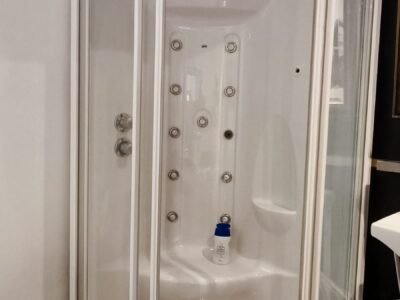 Habitación 3 – Dos habitaciones dobles juntas + balcón